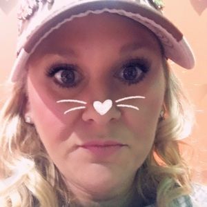 Meet your Posher, Kari jo